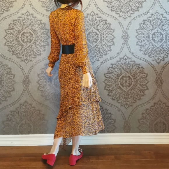 100% silk dress with floral print - Picture 3 of 7